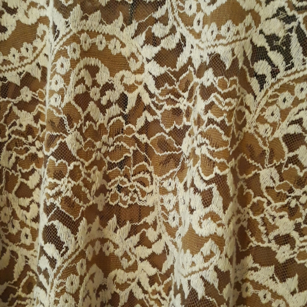 Tunic - Picture 2 of 4